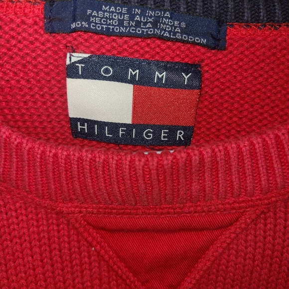 Vintage Tommy Hilfiger Red Sweater Men’s M CrewNeck Heavy Pullover Crown Logo - Picture 3 of 5
